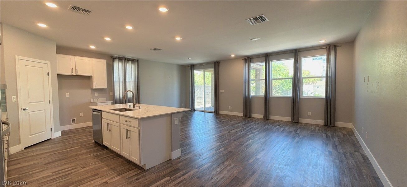 8726 Sand Verbena Avenue — photo 3 of 26