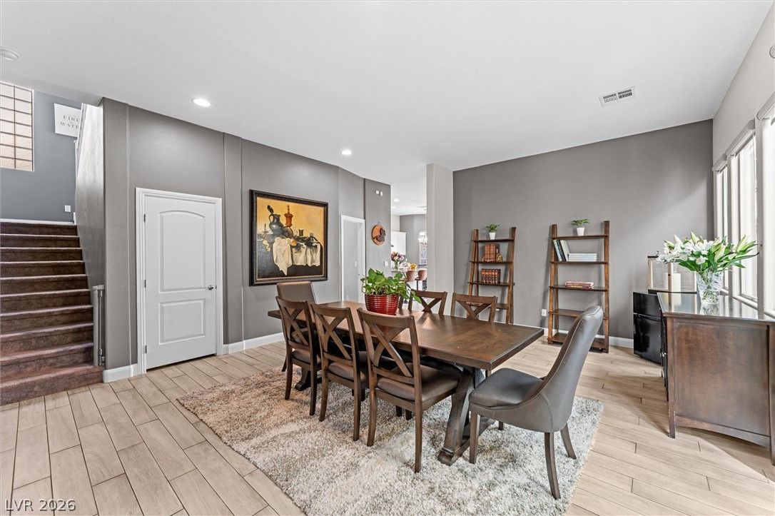 9164 Dalmahoy Place — photo 2