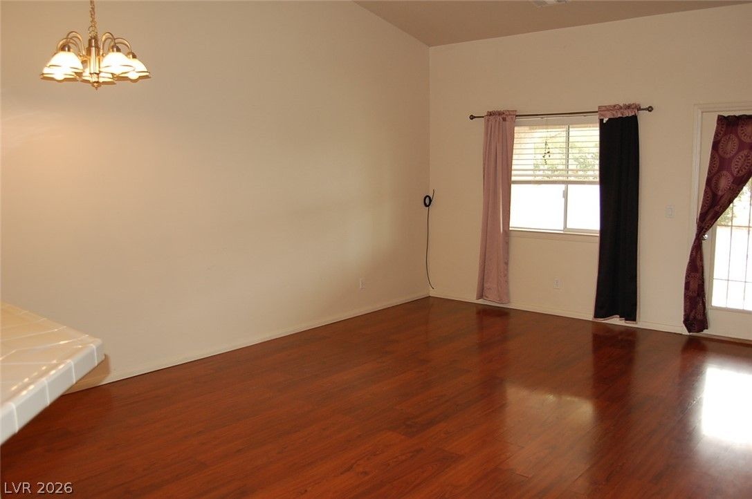 1791 Sycamore Avenue B — photo 4