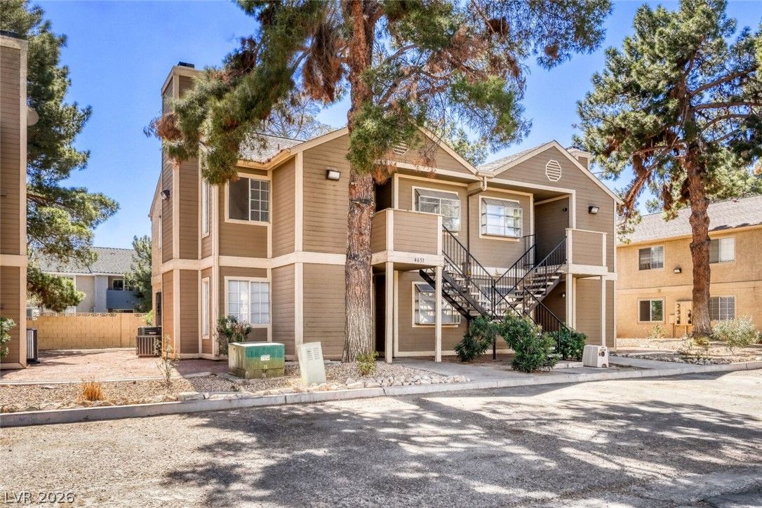 4651 Amberleigh Lane C — photo 2