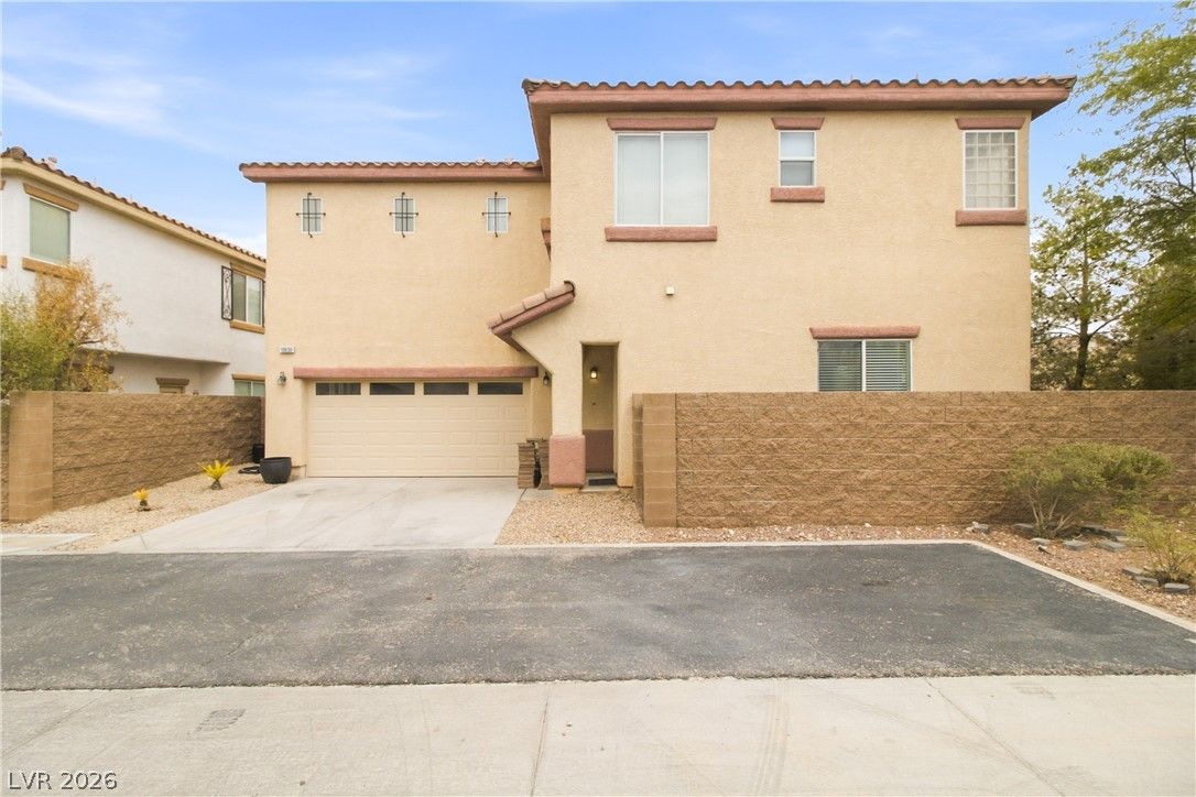 10630 Lessona Street — photo 2
