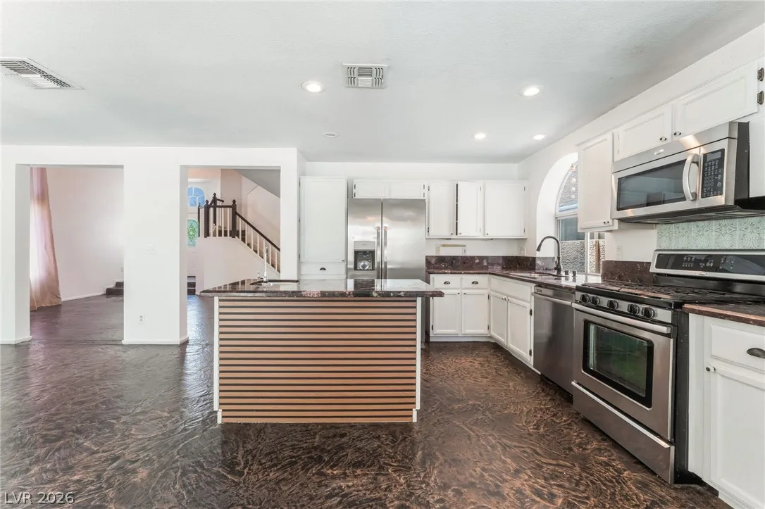 3024 Cloverbrook Street — photo 3