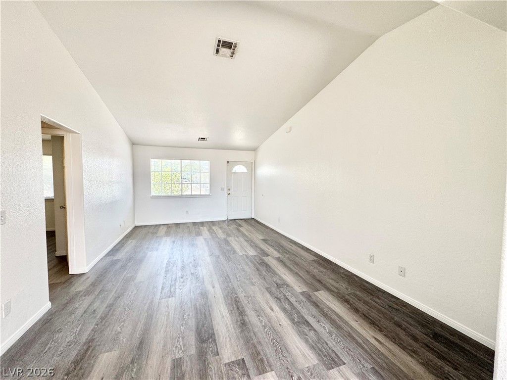 1060 South Marne Court D — photo 3