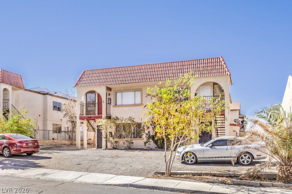 6979 Issac Avenue — photo 2