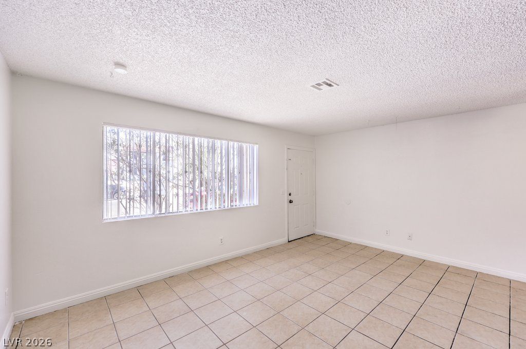 6979 Issac Avenue — photo 5