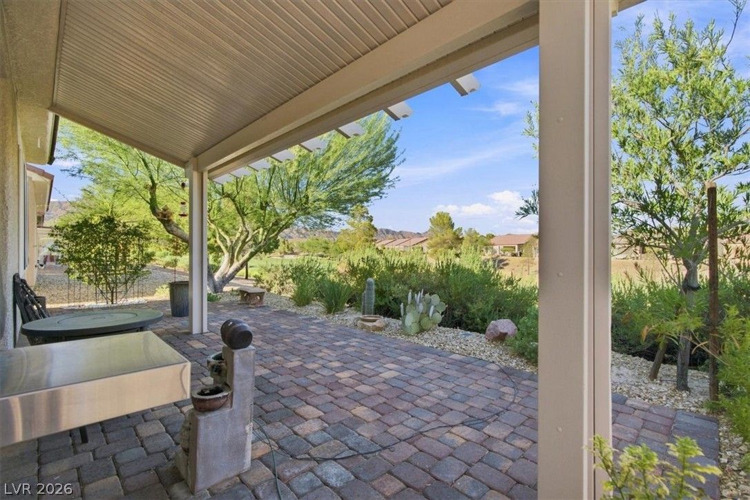 7374 Grassquit Street — photo 4 of 33