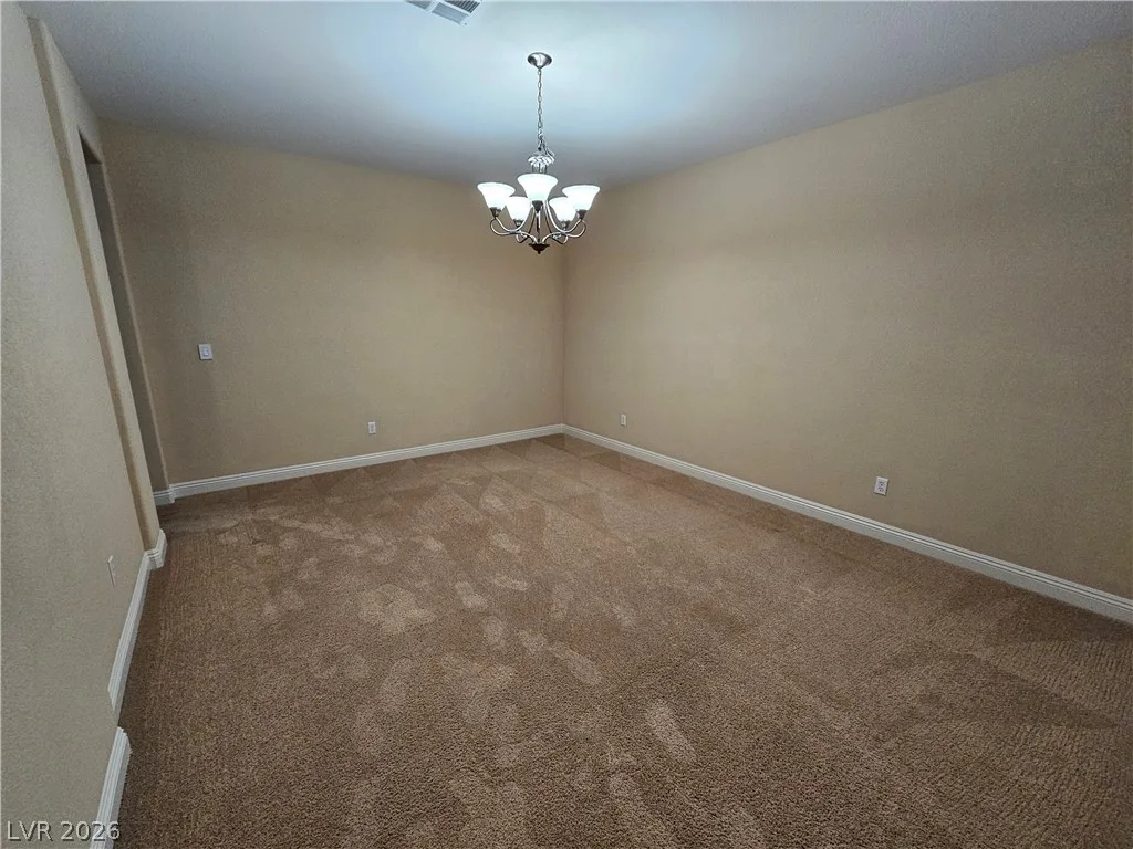 892 White Sparrow Street — photo 3