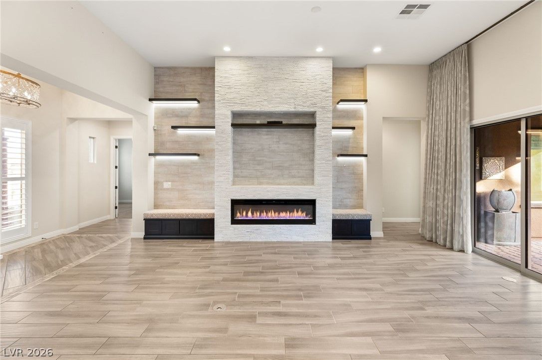 10179 Emerald Sunset Court — photo 5