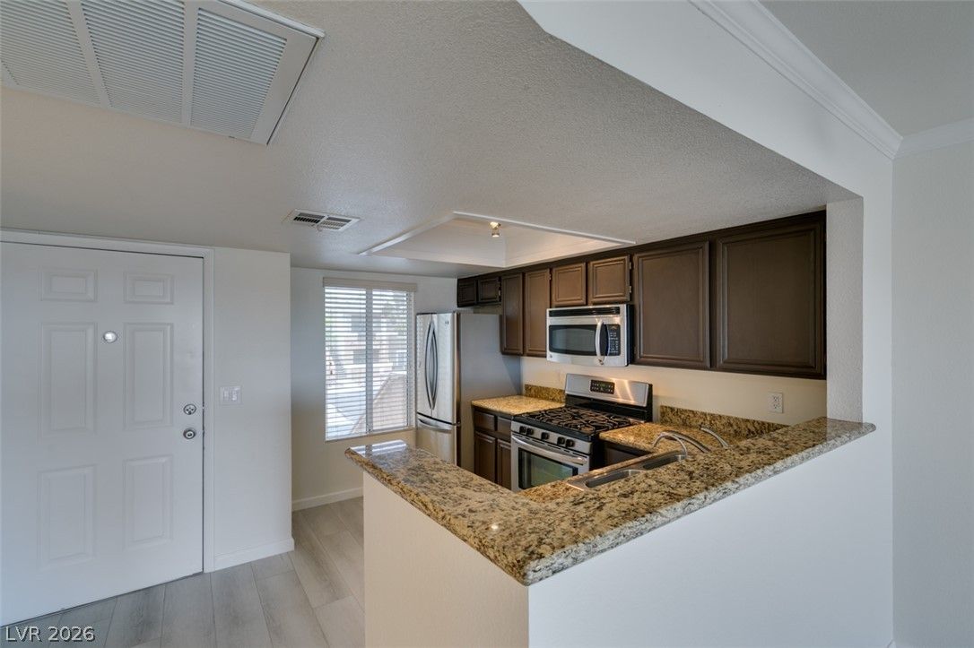 8070 West Russell Road 2026 — photo 4