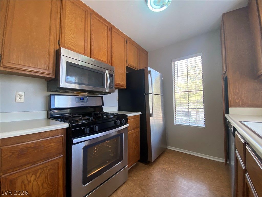 4805 Nara Vista Way 204 — photo 5