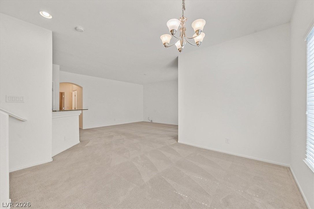 9599 Vega Carpio Avenue — photo 4