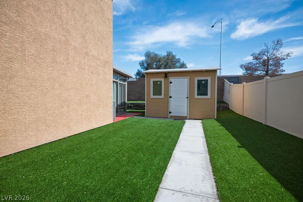 1609 Ronzard Avenue — photo 4