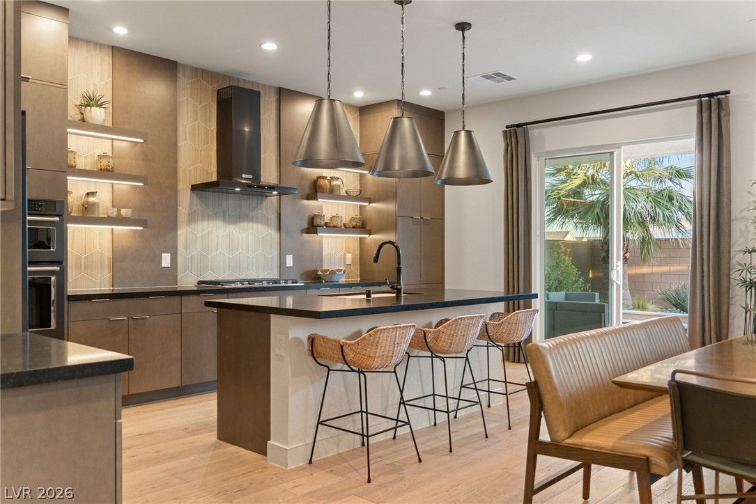 10125 Sequoia Glen Avenue — photo 5