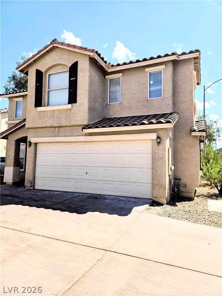 7858 Warwickshire Way — photo 1