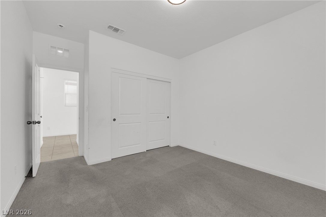 8968 Lucky Crest Street — photo 4