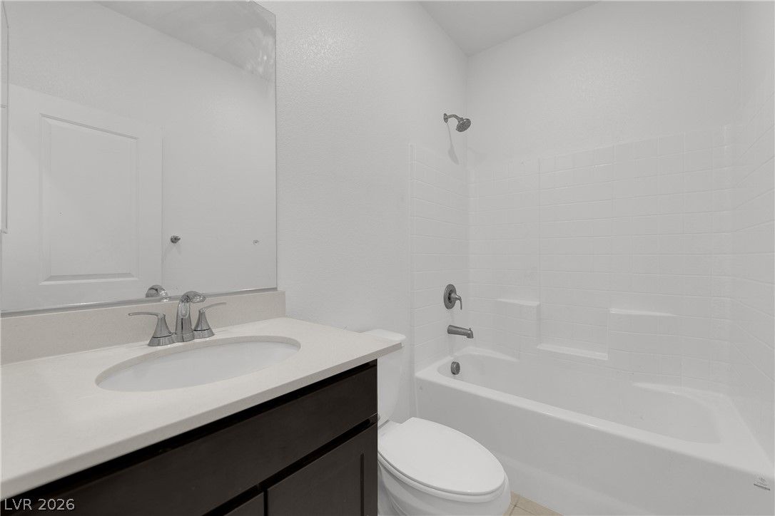 8968 Lucky Crest Street — photo 5