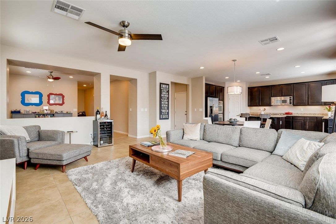 10511 Harvest Green Way — photo 3