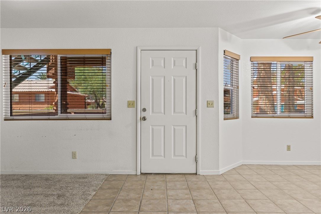 930 Mesquite Springs Drive 101 — photo 5