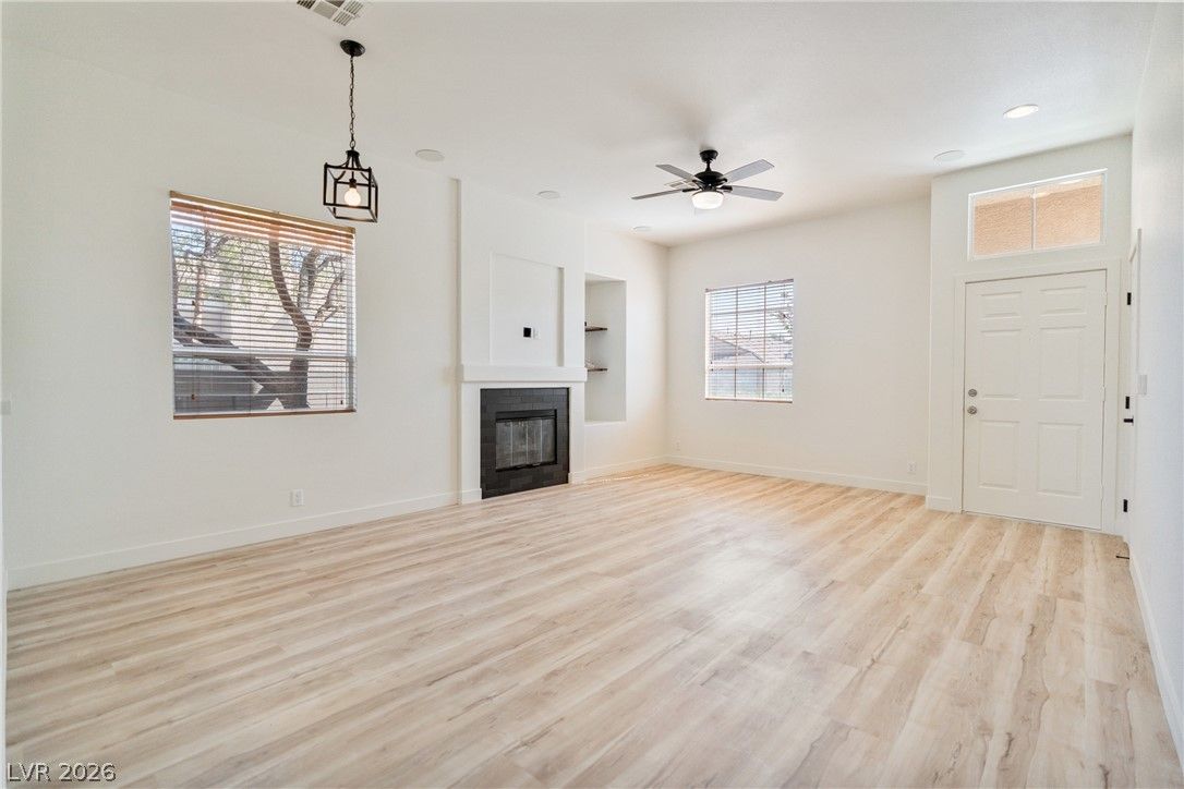 3213 Bracknell Street — photo 3 of 17