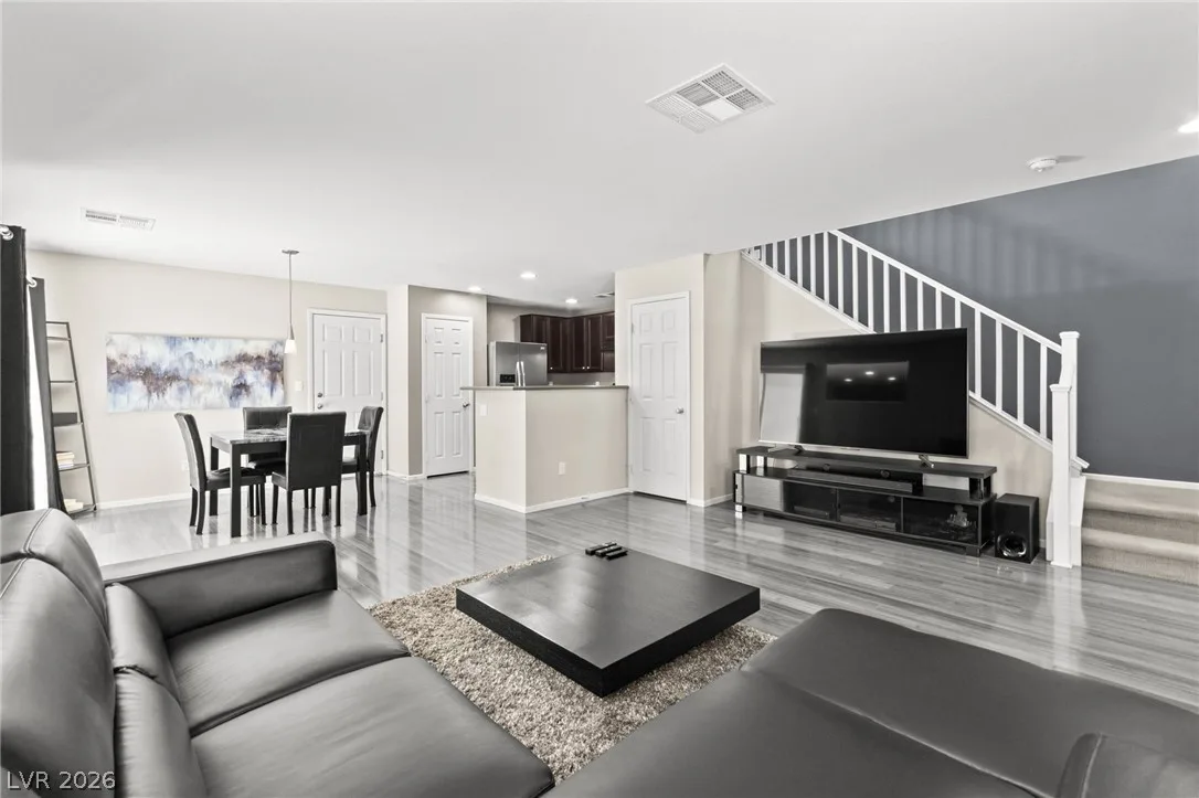 9909 Pride Dance Court — photo 3