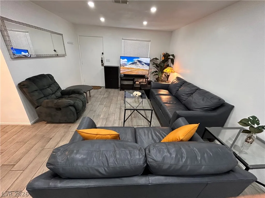 3251 Jericho Street A — photo 2