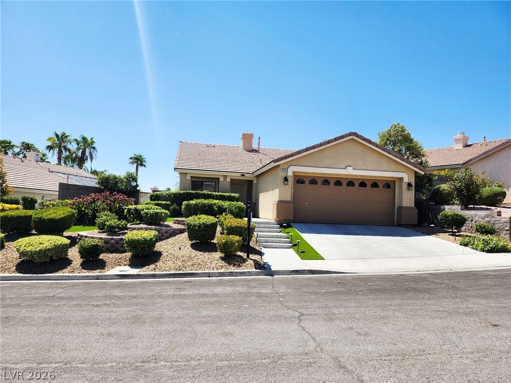 1516 Waterton Drive — photo 1