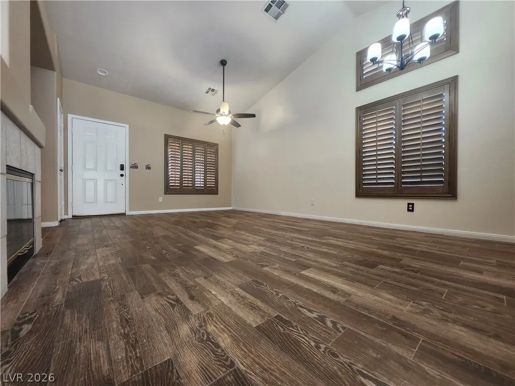 1516 Waterton Drive — photo 4