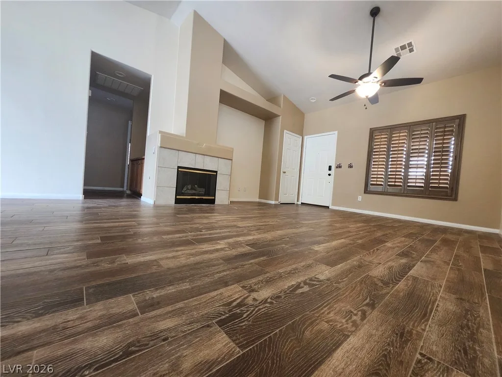 1516 Waterton Drive — photo 5