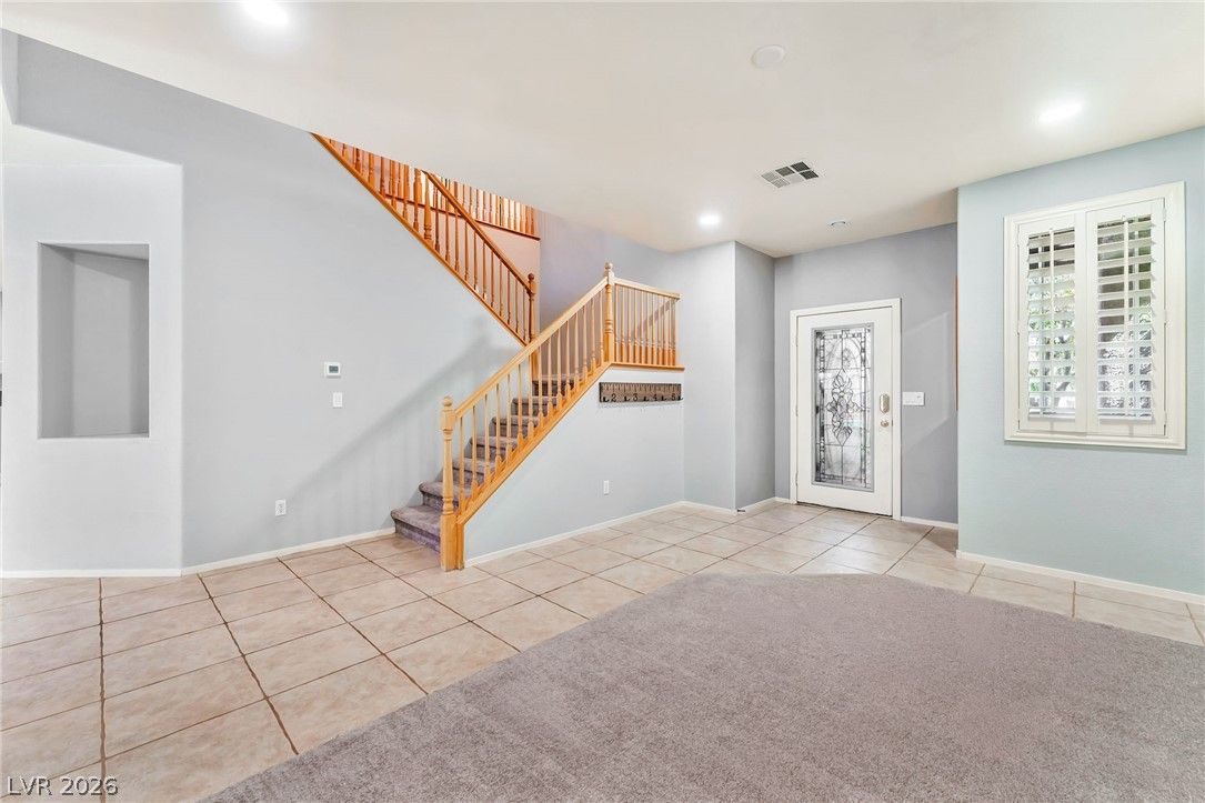 9017 Wind Warrior Avenue — photo 4