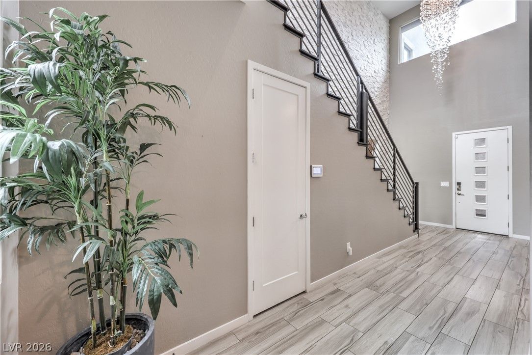 10226 Jade Gardens Drive — photo 3