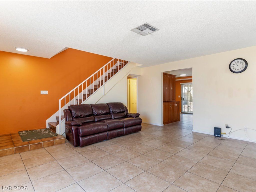 708 Kelso Way — photo 4