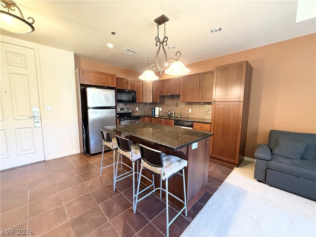 2405 West Serene Avenue 844 — photo 2 of 12