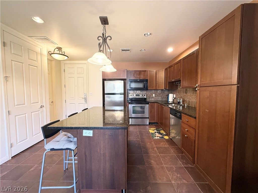 2405 West Serene Avenue 844 — photo 3 of 12