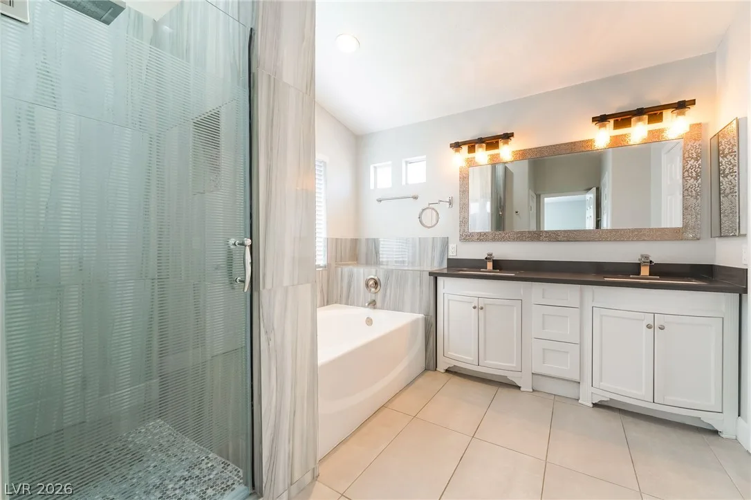1583 Comfort Hills Street — photo 3