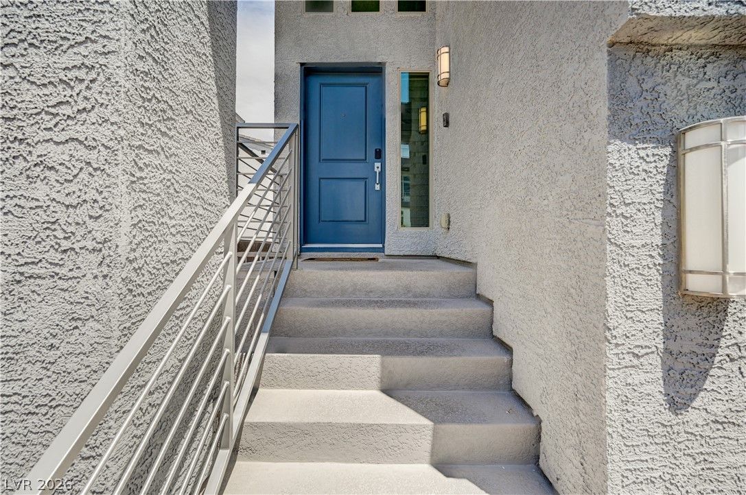 7760 Misty Oaks Avenue — photo 5