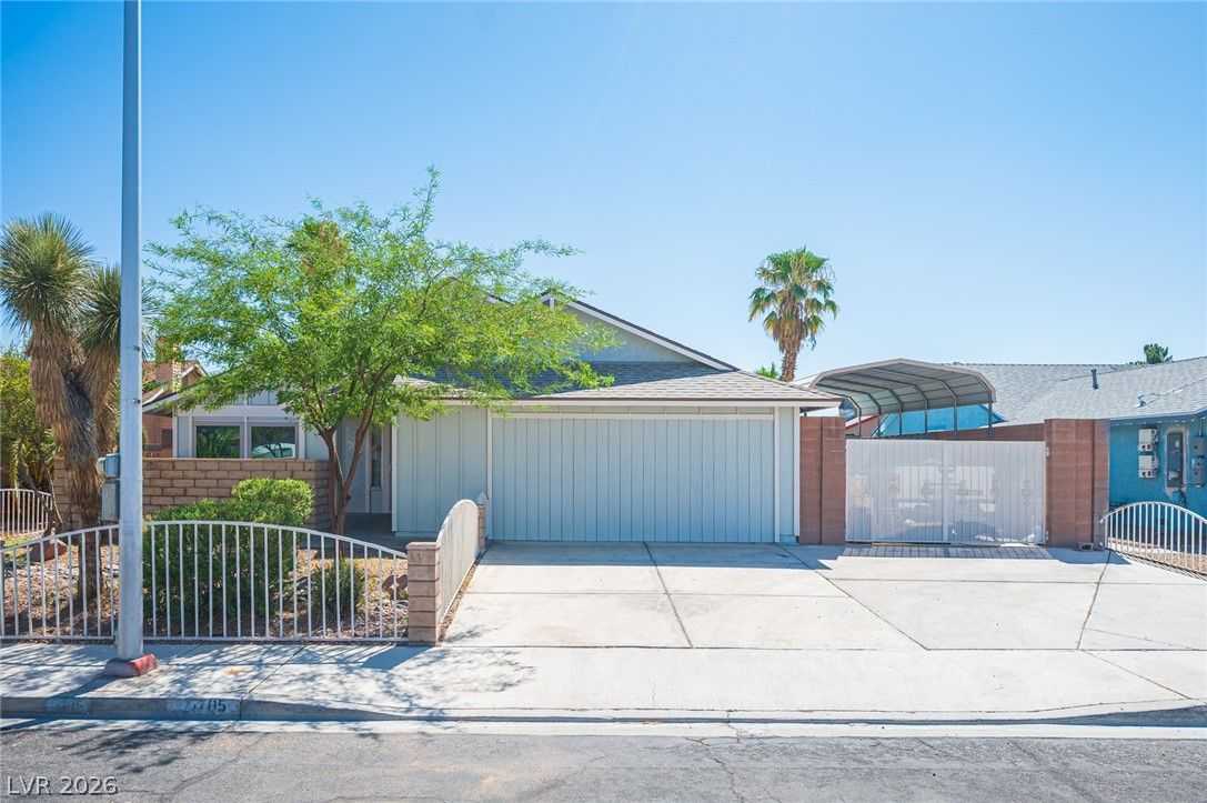 1705 Starbuck Drive — photo 1