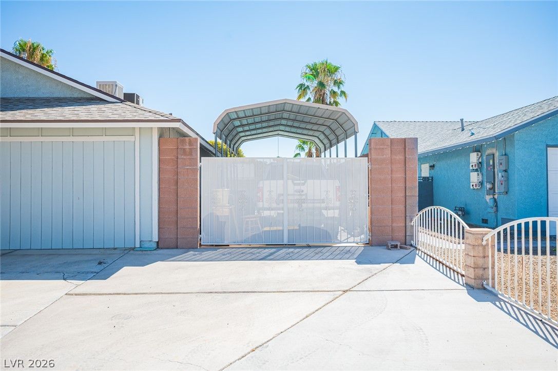 1705 Starbuck Drive — photo 2