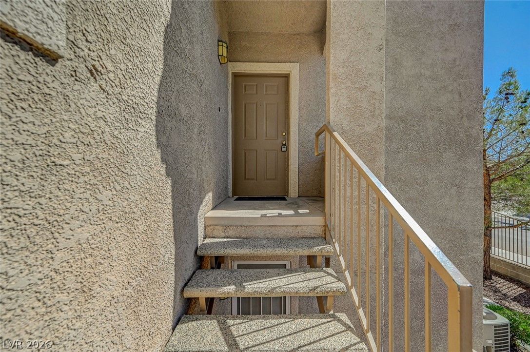 9470 Peace Way 238 — photo 4 of 40