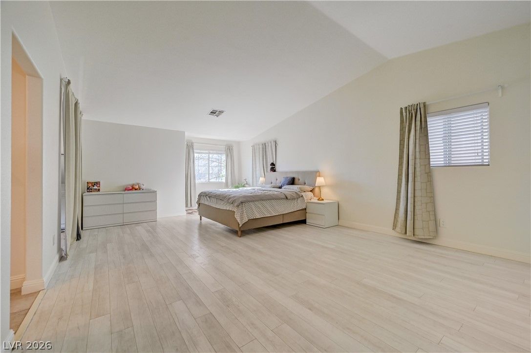 5476 Green Horn Street — photo 3