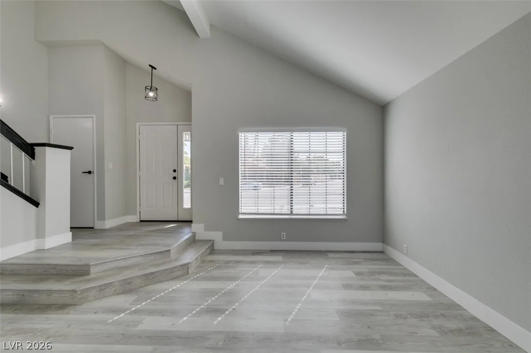 91 Trevor Drive — photo 4