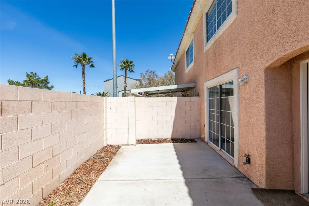 8476 Indigo Sky Avenue — photo 3
