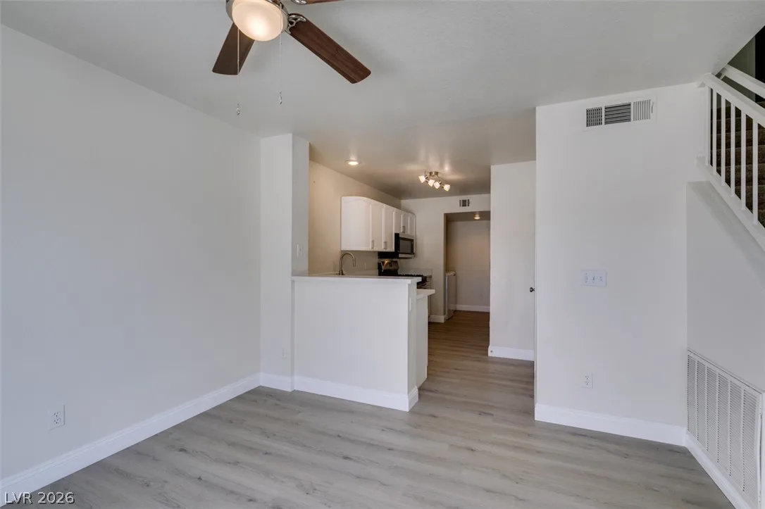 8476 Indigo Sky Avenue — photo 4