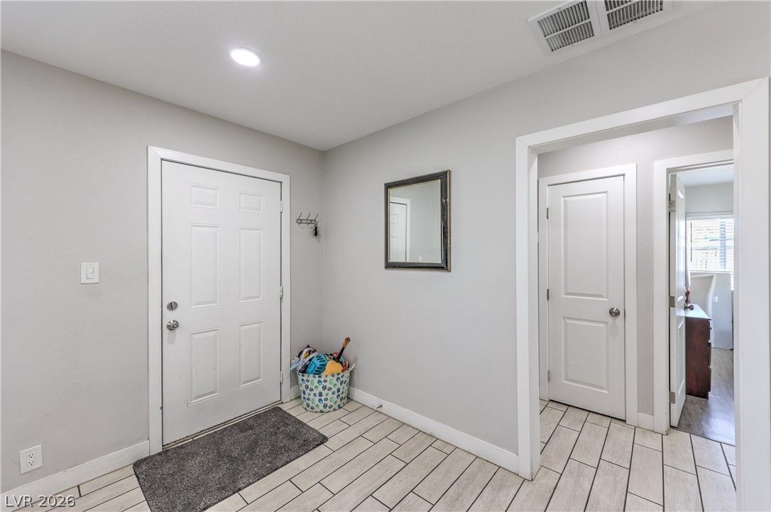 4401 Dover Place — photo 3