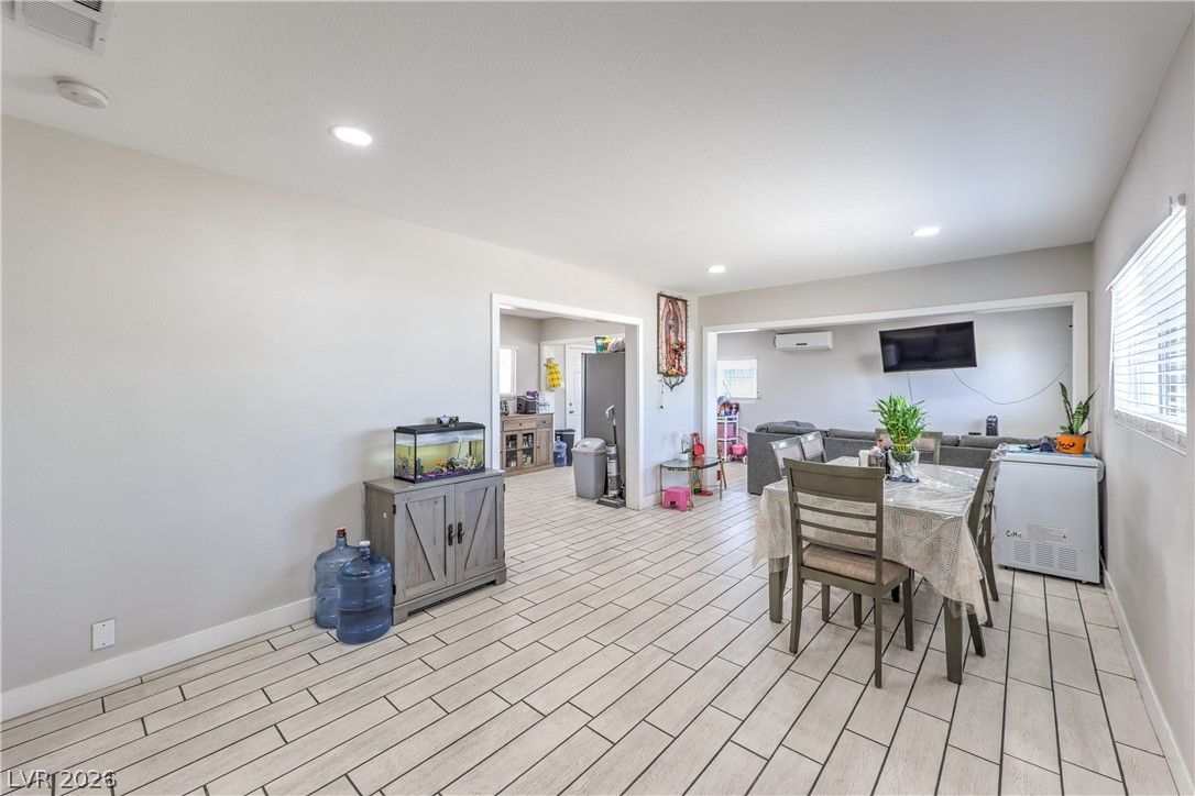 4401 Dover Place — photo 5