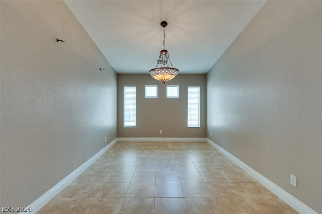 82 Rattlesnake Grass Court — photo 5