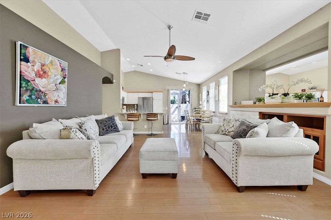 9720 Ravine Avenue — photo 3