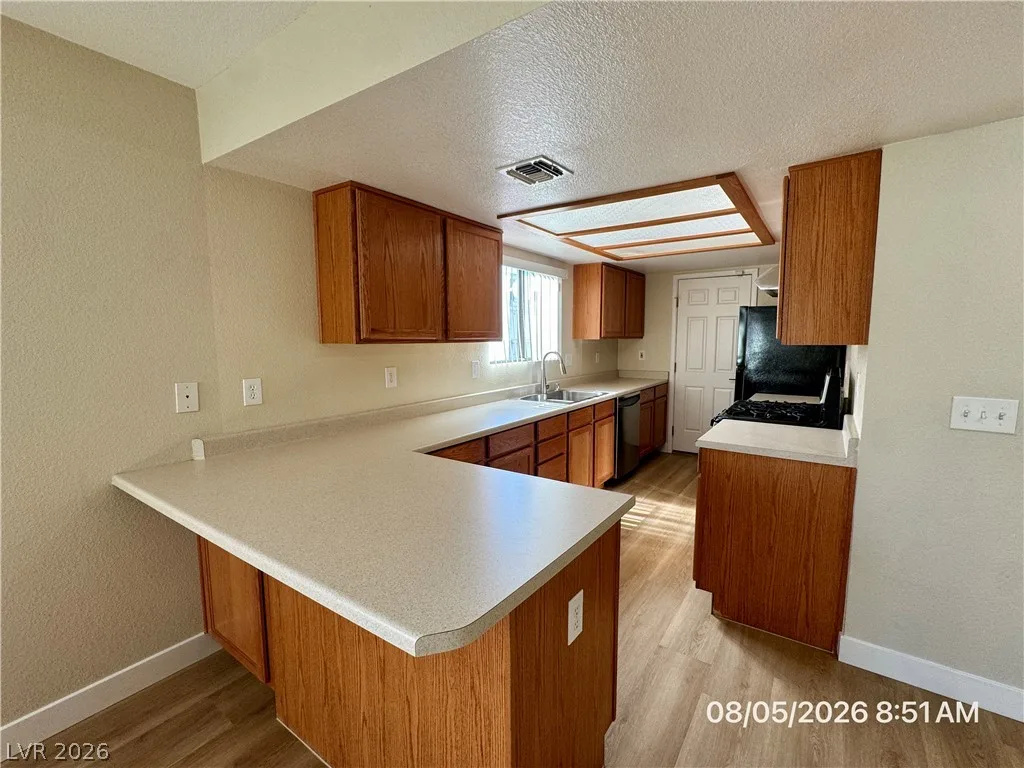 7749 Success Court — photo 5