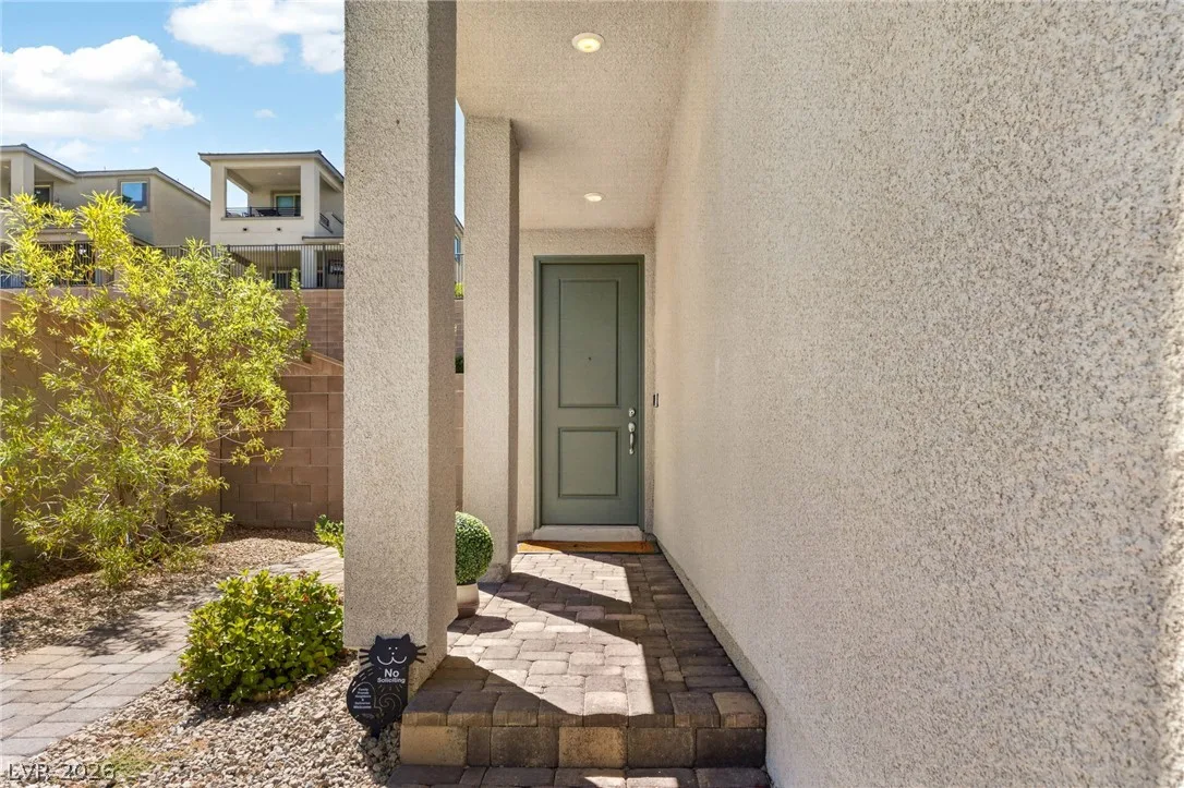 1583 Pacific Baza Street — photo 3