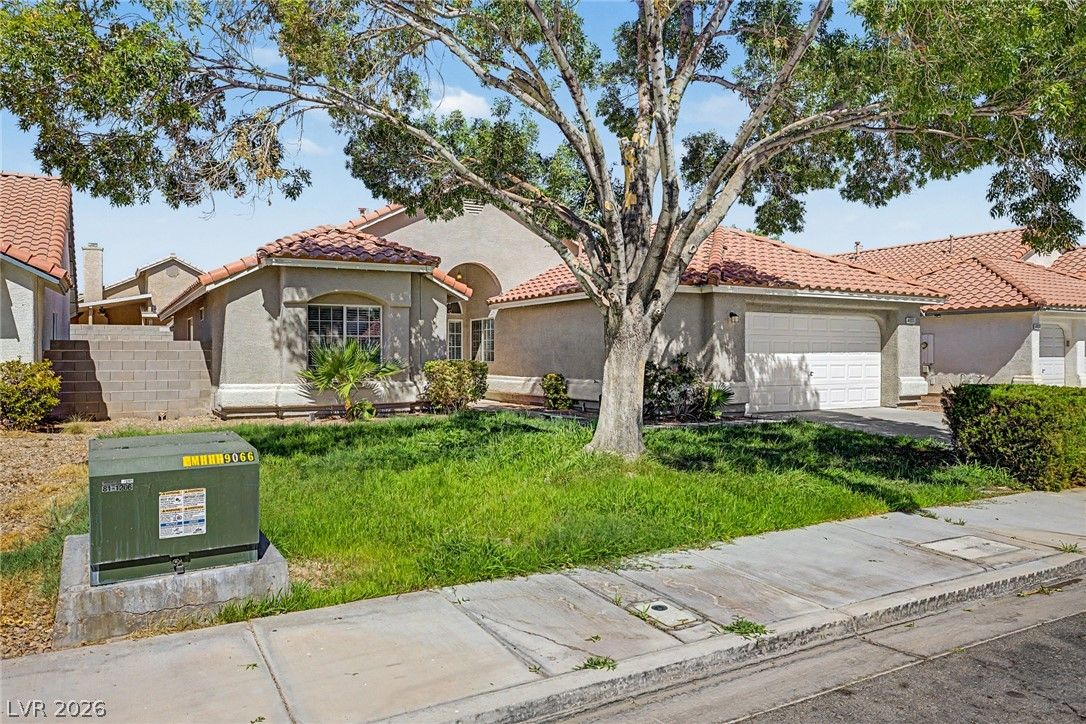 4433 Socrates Street — photo 3