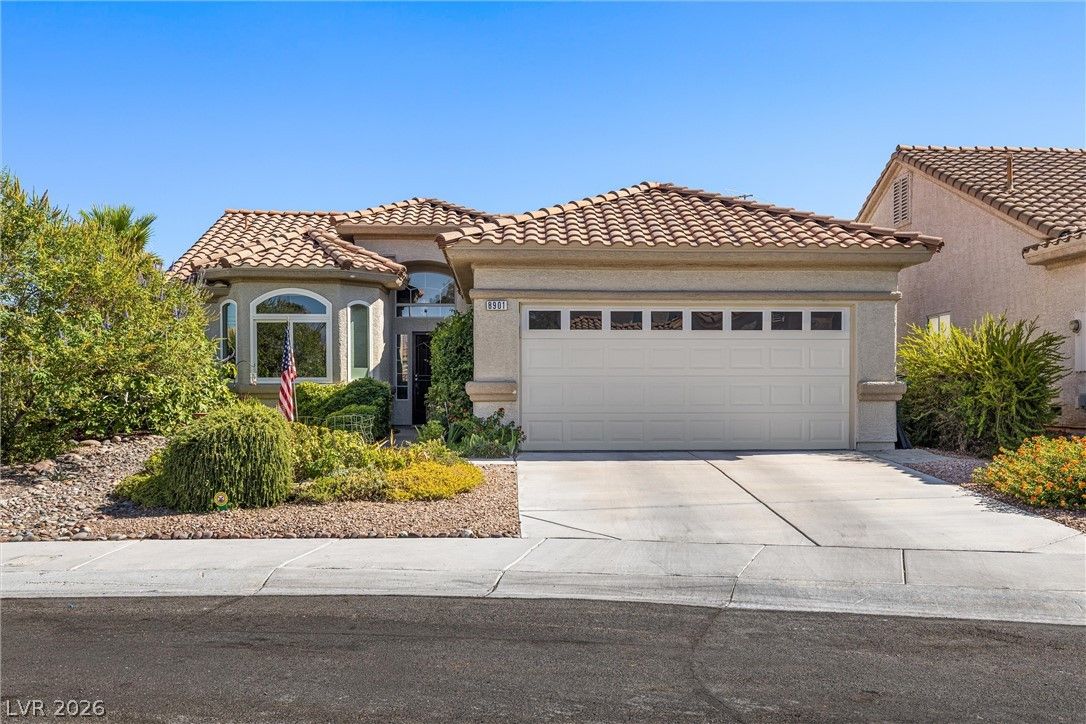 8901 Canyon Magic Avenue — photo 1